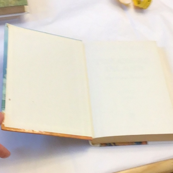 COPY - 🎉2/15.00🎉Treasure Island (Great Illustrated Classics) hardcover 1989 rar… - Picture 3 of 8